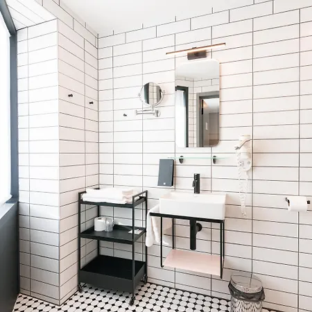 Fonnental Design تالين