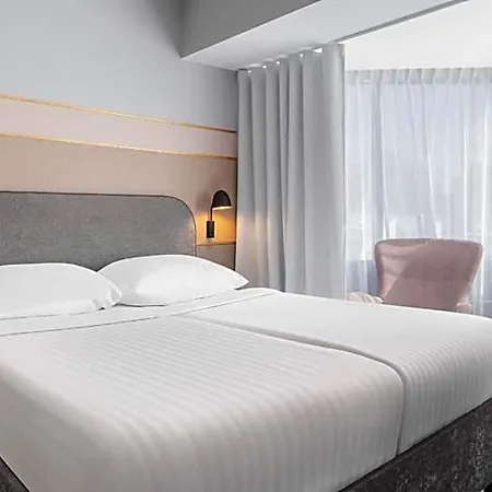 Hotel Rija Fonnental Design 4*